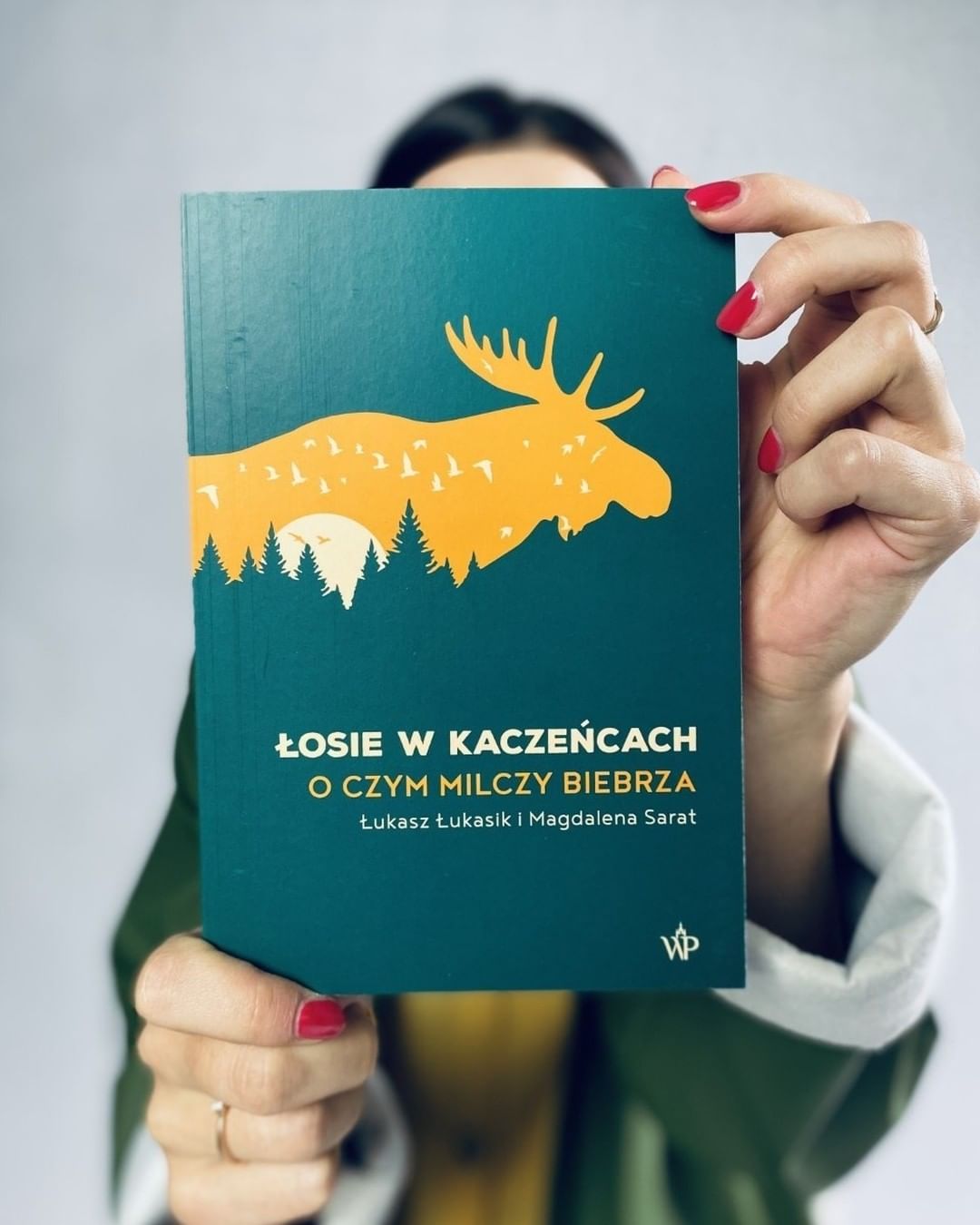 ksiazka-losie-w-kaczencach